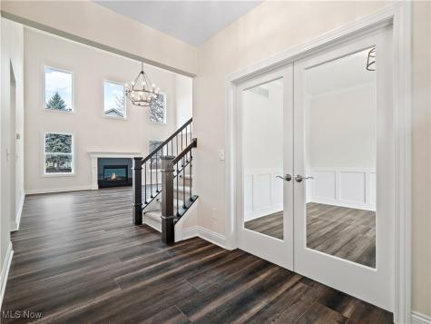 21032 Breckenridge Lane Strongsville OH 44149