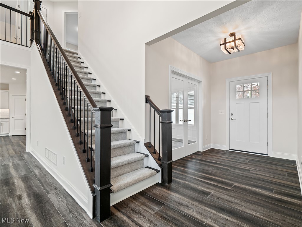 21032 Breckenridge Lane Strongsville OH 44149