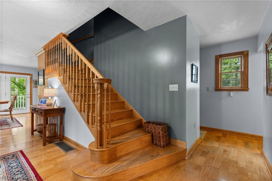 48211 Moore Road East Liverpool OH 43920