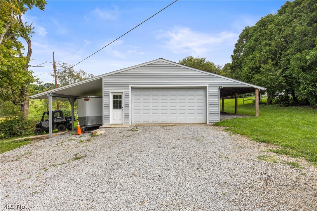 48211 Moore Road East Liverpool OH 43920