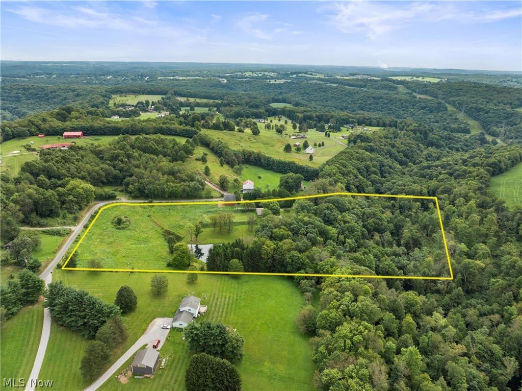 48211 Moore Road East Liverpool OH 43920