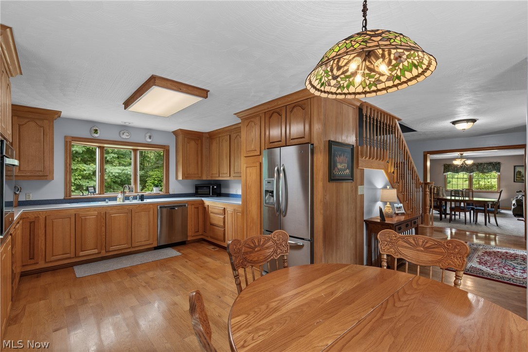 48211 Moore Road East Liverpool OH 43920