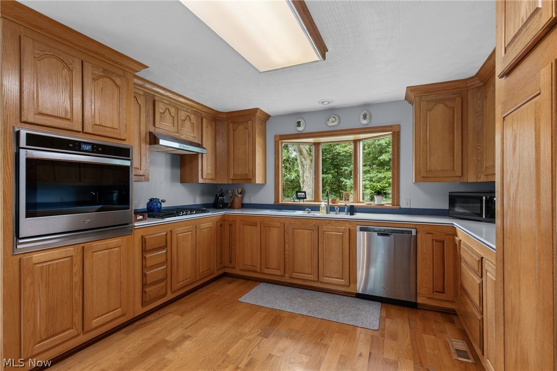 48211 Moore Road East Liverpool OH 43920