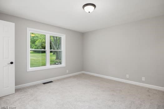 2805 Glencoe Akron OH 44319