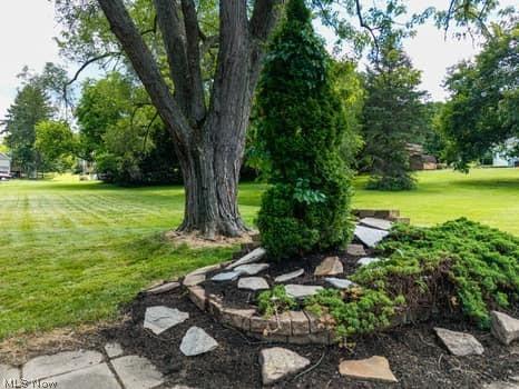 2805 Glencoe Akron OH 44319