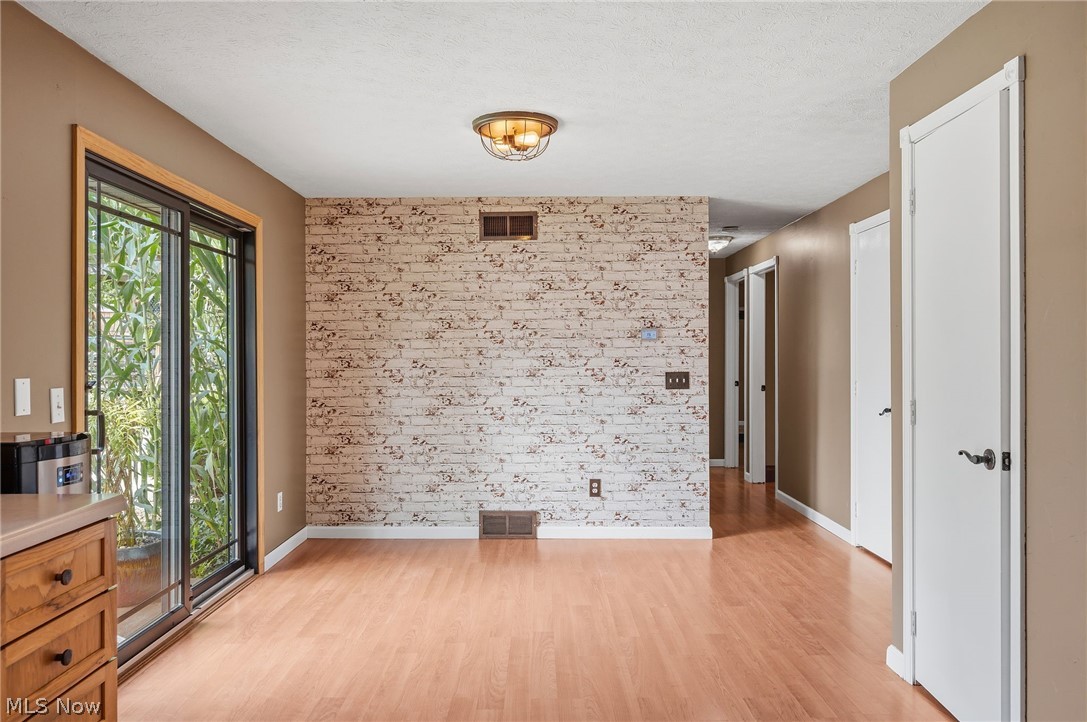 5760 Canterbury Road New Franklin OH 44319