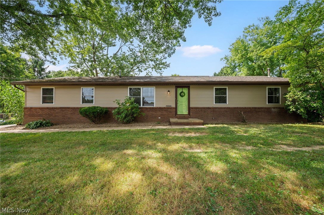 5760 Canterbury Road New Franklin OH 44319