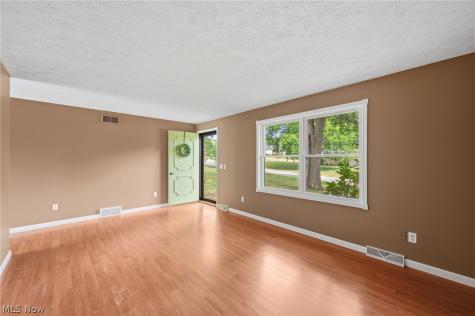 5760 Canterbury Road New Franklin OH 44319
