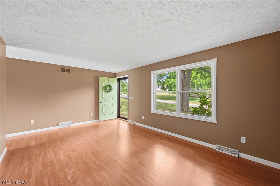 5760 Canterbury Road New Franklin OH 44319