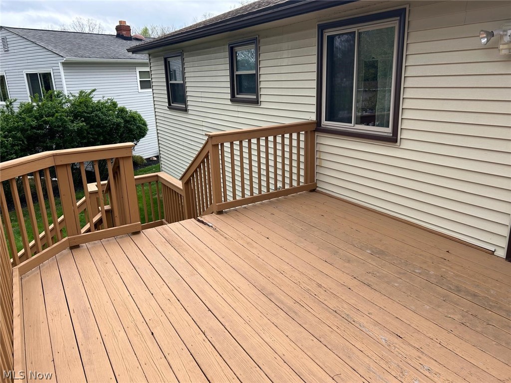 24437 Ridgeline Bedford Heights OH 44146