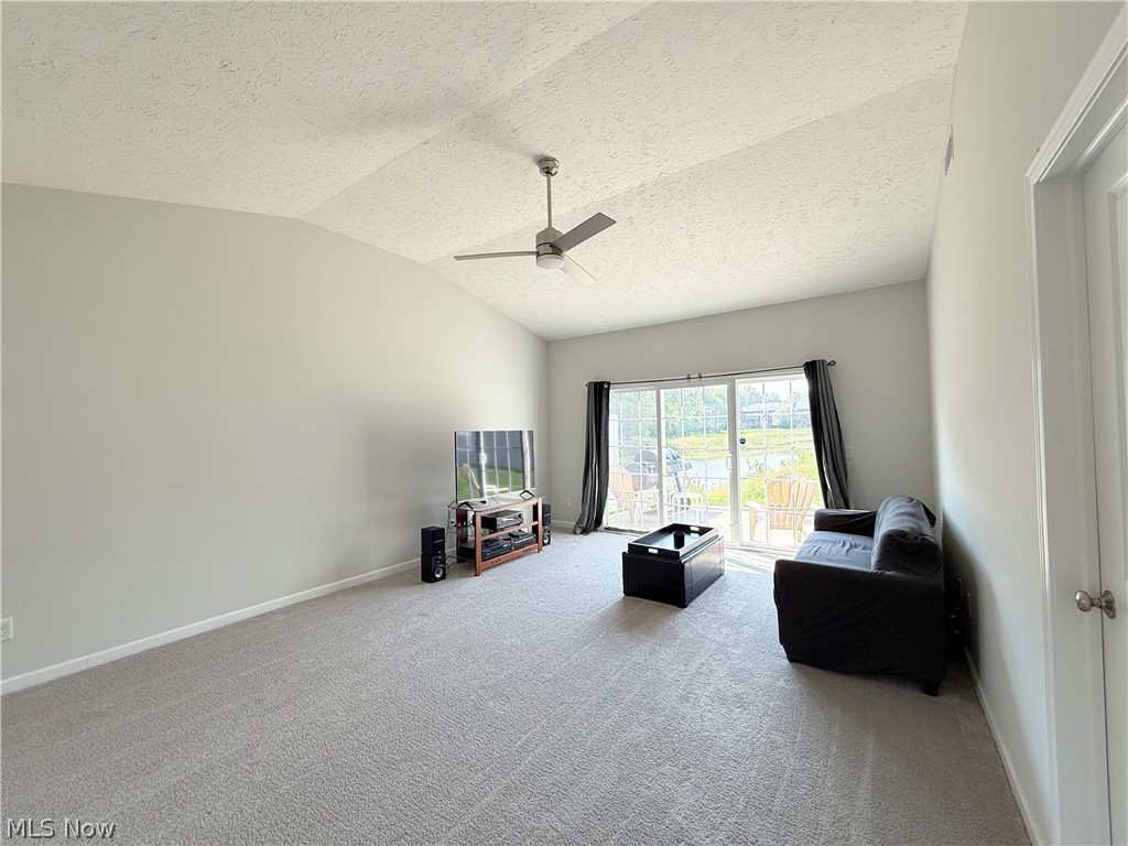208 Silver Spring Circle Elyria OH 44035