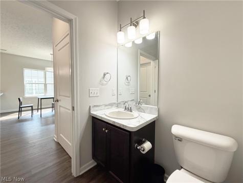 208 Silver Spring Circle Elyria OH 44035