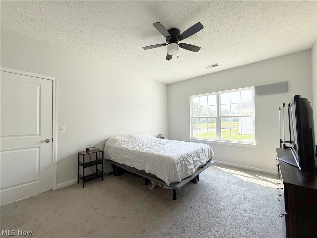 208 Silver Spring Circle Elyria OH 44035