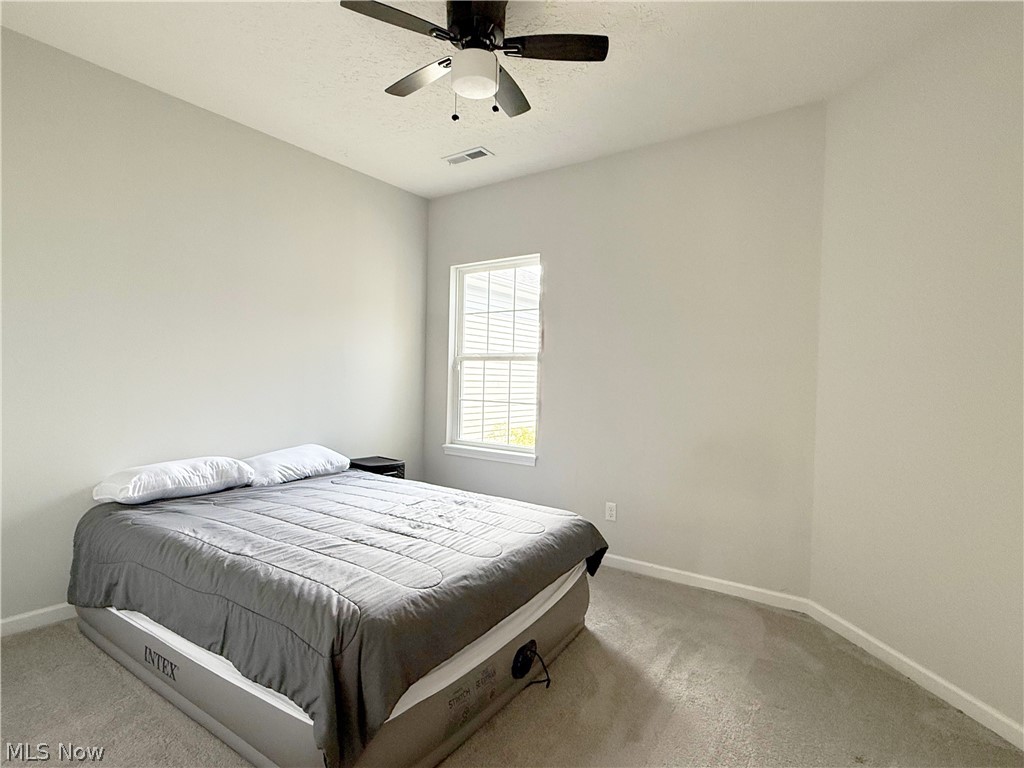 208 Silver Spring Circle Elyria OH 44035