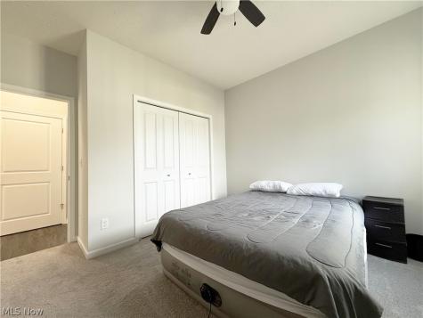 208 Silver Spring Circle Elyria OH 44035