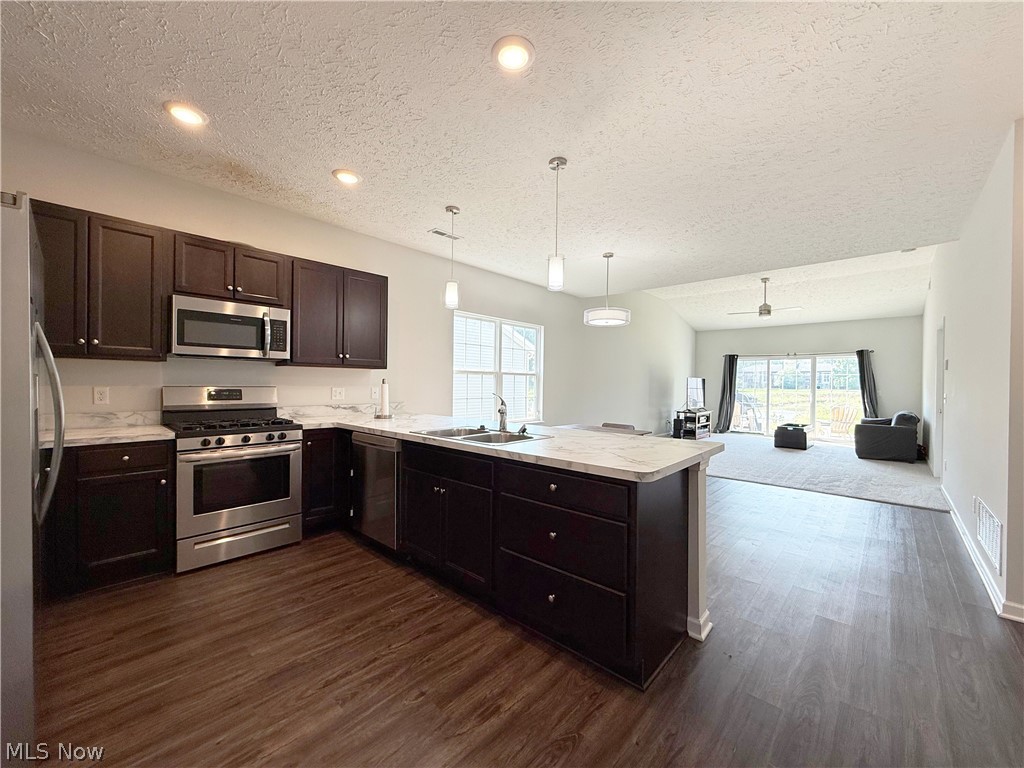 208 Silver Spring Circle Elyria OH 44035