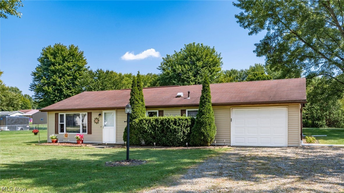 6140 Georgia Road Nashport OH 43830