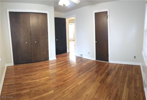 26610 Midland Road Bay Village OH 44140