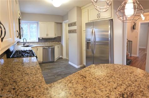 26610 Midland Road Bay Village OH 44140