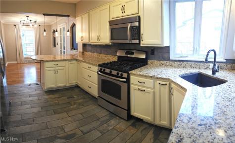 26610 Midland Road Bay Village OH 44140