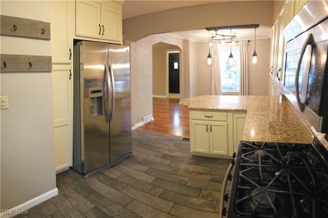 26610 Midland Road Bay Village OH 44140