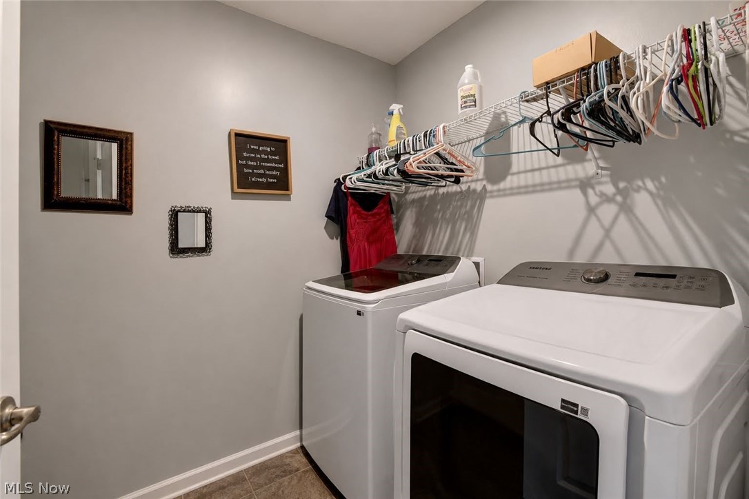 3059 Stonehurst Road Green OH 44685
