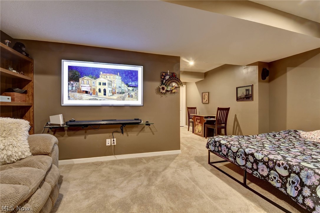 3059 Stonehurst Road Green OH 44685