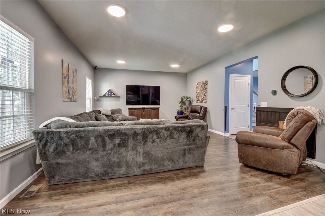 3059 Stonehurst Road Green OH 44685
