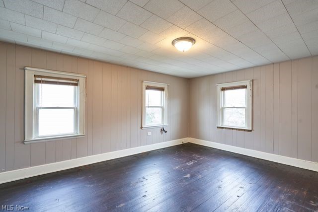 1153 Lily Street Akron OH 44301