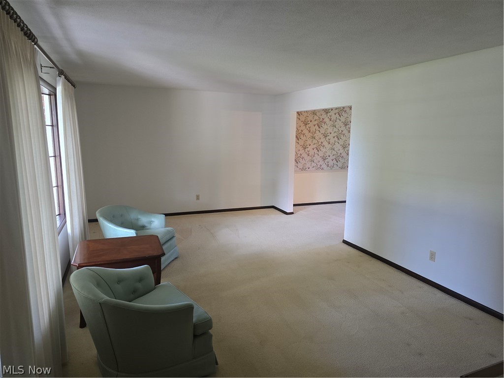 187 Crestview Drive Elyria OH 44035