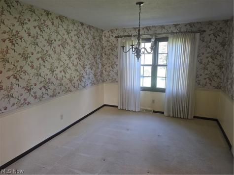 187 Crestview Drive Elyria OH 44035