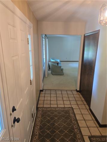 187 Crestview Drive Elyria OH 44035