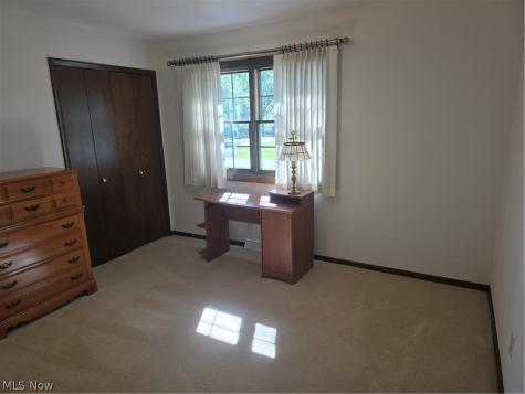 187 Crestview Drive Elyria OH 44035