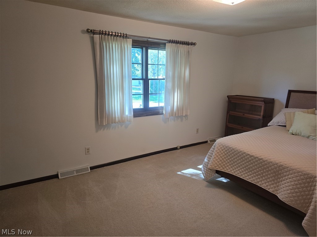 187 Crestview Drive Elyria OH 44035