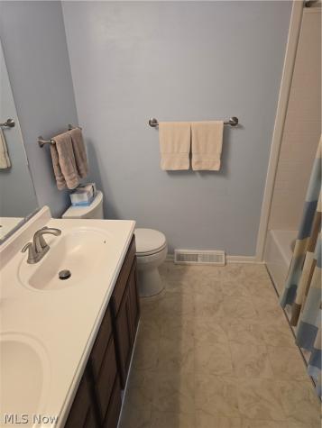 187 Crestview Drive Elyria OH 44035