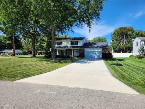 187 Crestview Drive Elyria OH 44035