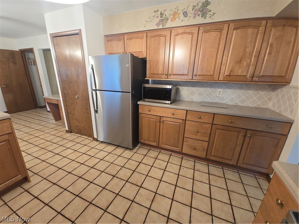 187 Crestview Drive Elyria OH 44035