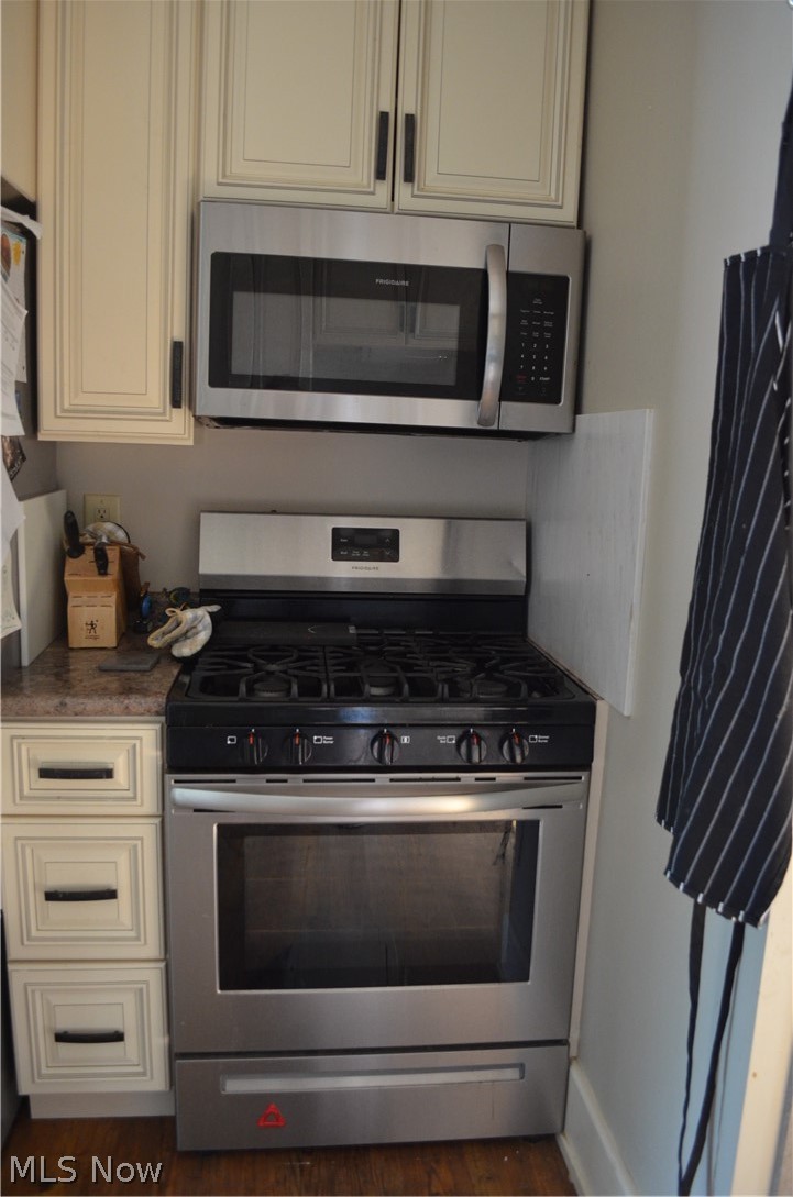 147 W Mcpherson Highway Clyde OH 43410