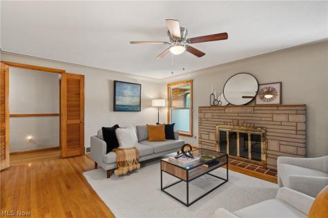 135 Foresthill Drive Amherst OH 44001