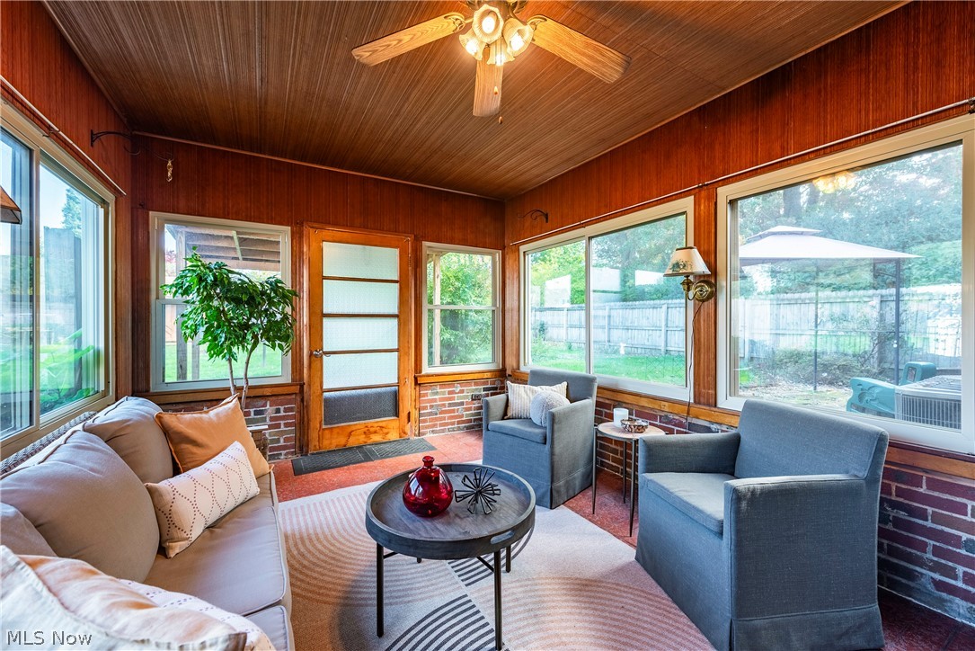135 Foresthill Drive Amherst OH 44001