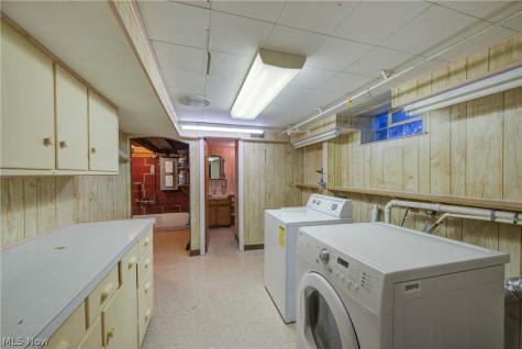 135 Foresthill Drive Amherst OH 44001
