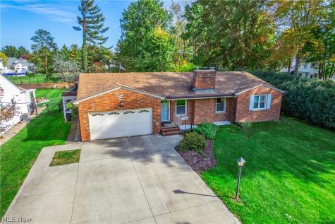 135 Foresthill Drive Amherst OH 44001