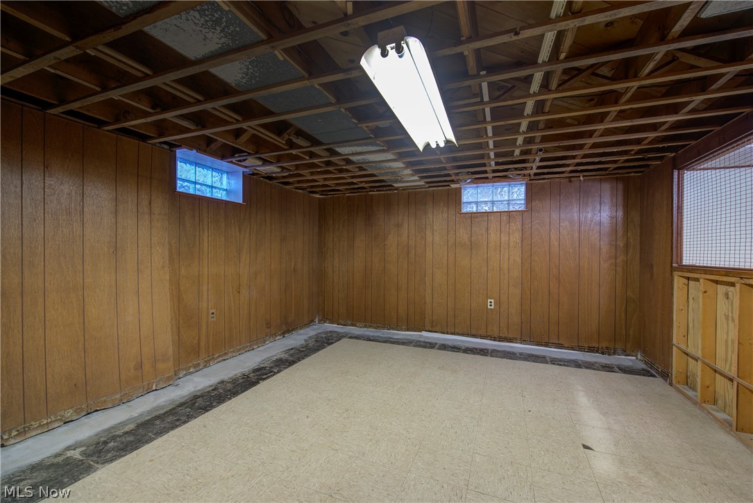 135 Foresthill Drive Amherst OH 44001