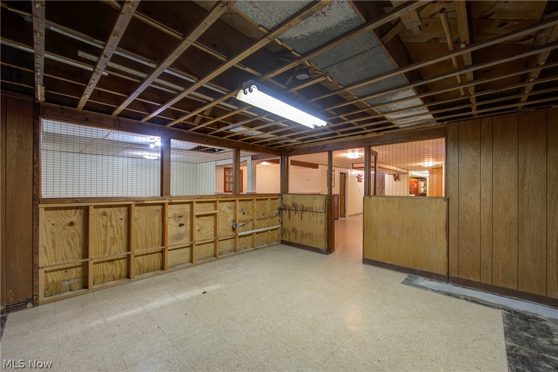 135 Foresthill Drive Amherst OH 44001