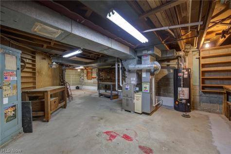 135 Foresthill Drive Amherst OH 44001