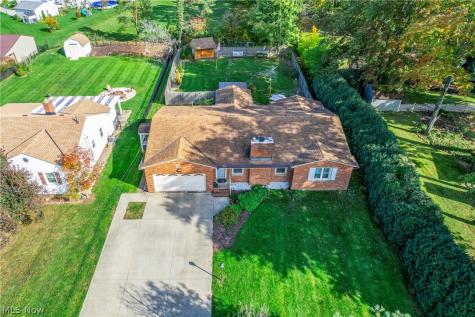 135 Foresthill Drive Amherst OH 44001