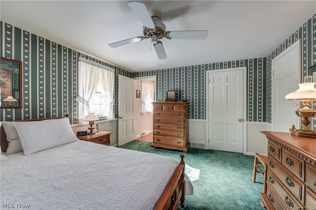4804 Maple Hill Drive Seven Hills OH 44131