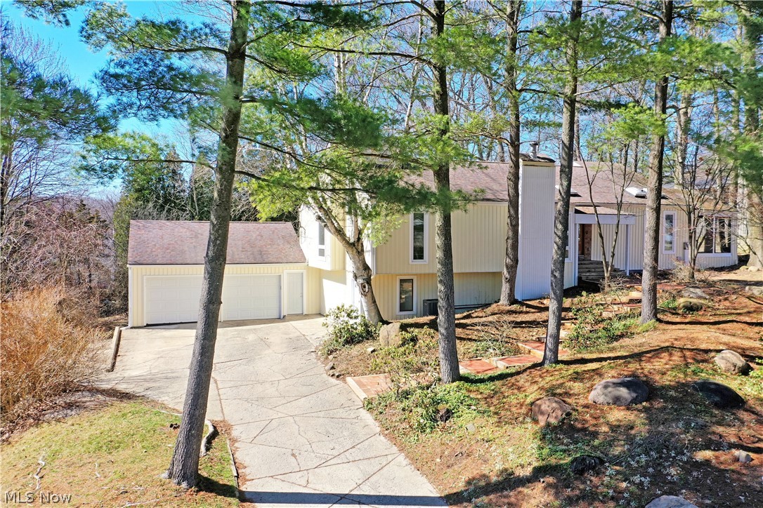 6152 Southern Hills Court Canfield OH 44406
