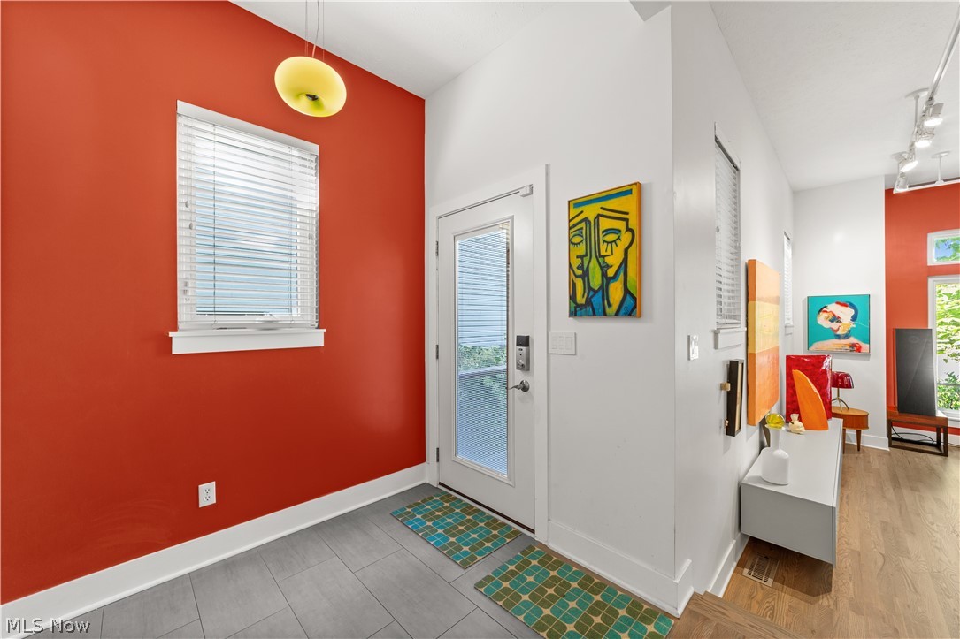 2035 W 11th Street Cleveland OH 44113