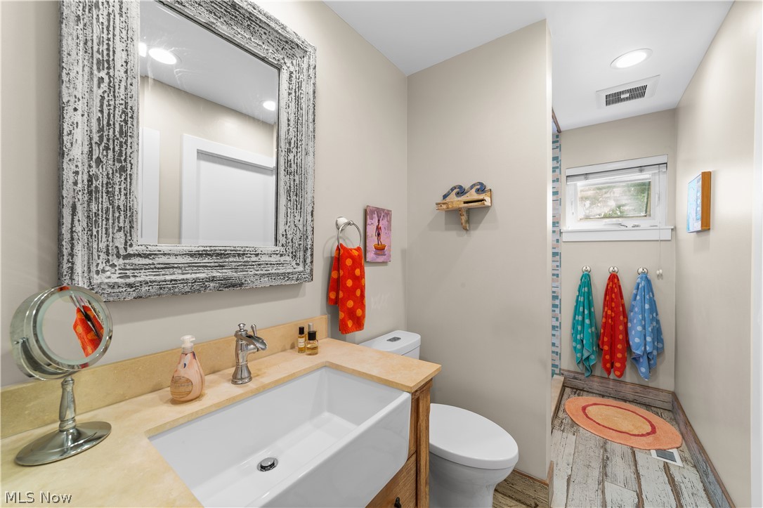 2035 W 11th Street Cleveland OH 44113